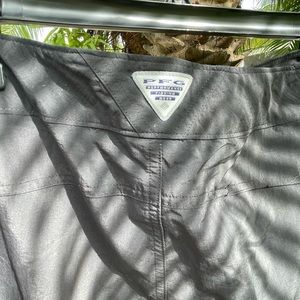 Columbia PFG fishing capris